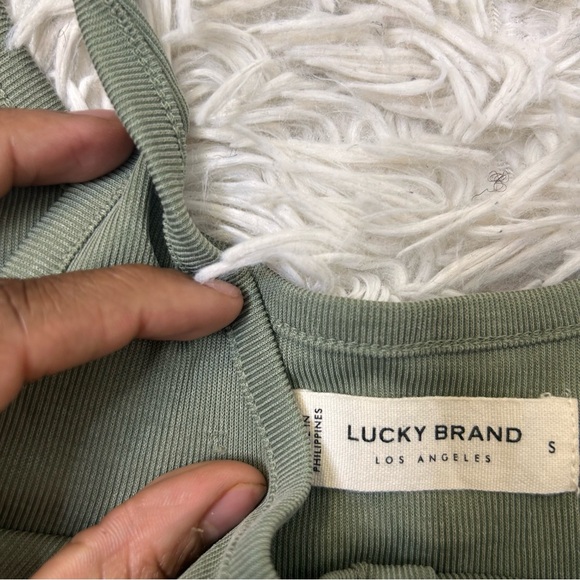 ◾️Lucky Brand Sandwash Rib Henley Tank - Picture 11 of 12